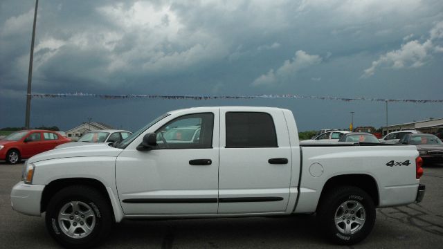 2006 Dodge Dakota Collection Rogue