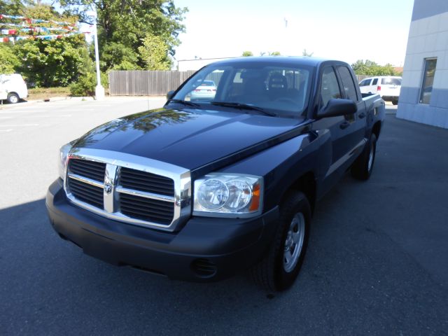 2006 Dodge Dakota 4dr LX 4WD Auto