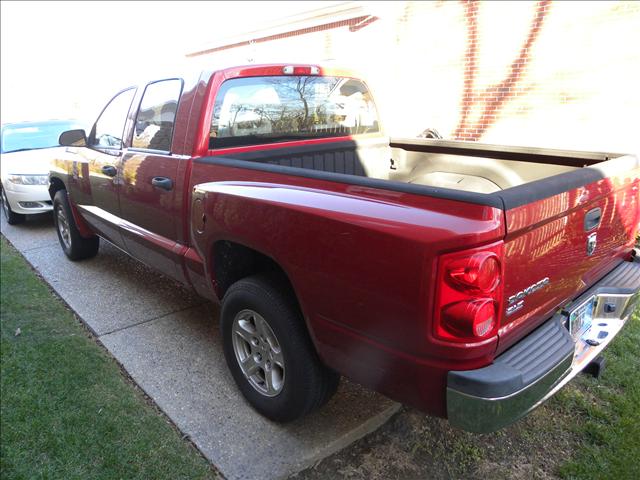 2006 Dodge Dakota SLT