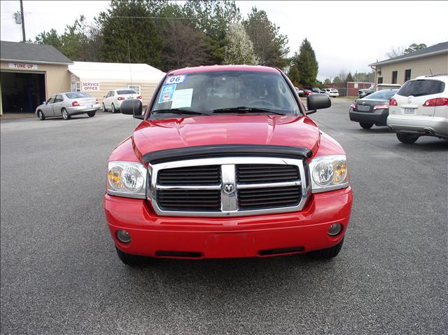 2006 Dodge Dakota SLT