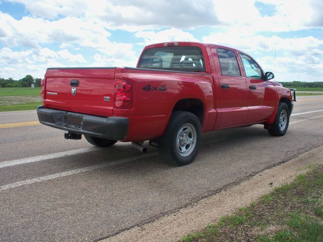 2006 Dodge Dakota 4dr LX 4WD Auto