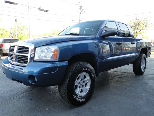 2006 Dodge Dakota Lariatloaded1-owner