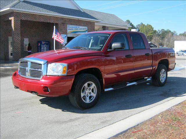 2006 Dodge Dakota Aspen