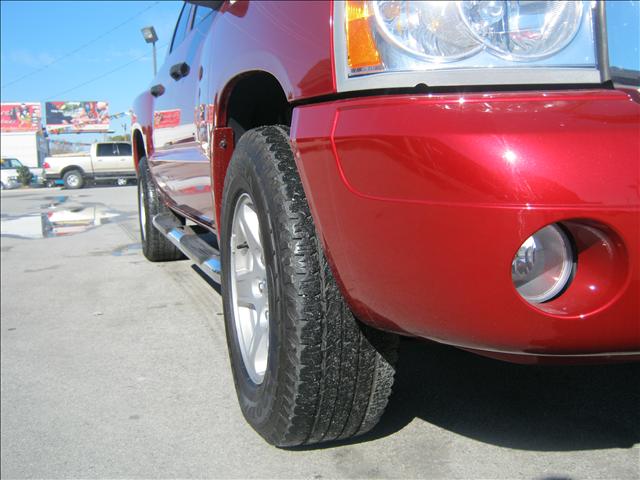 2006 Dodge Dakota Aspen