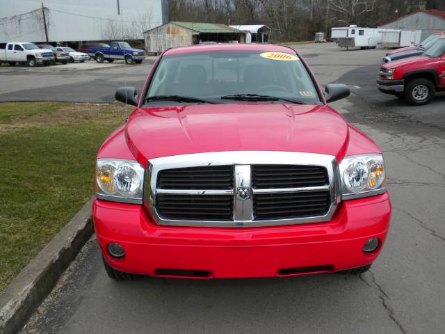 2006 Dodge Dakota SLT