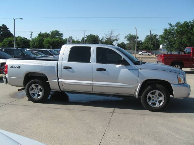 2006 Dodge Dakota SLT