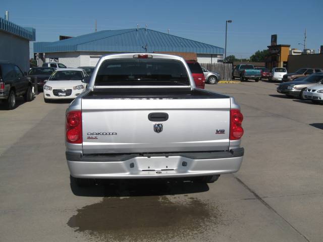 2006 Dodge Dakota SLT