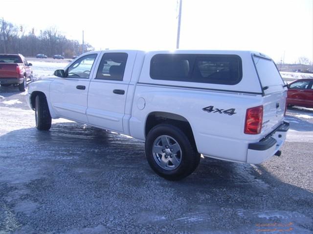 2006 Dodge Dakota SLT