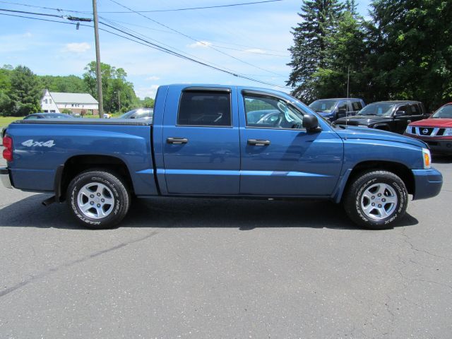 2006 Dodge Dakota Collection Rogue