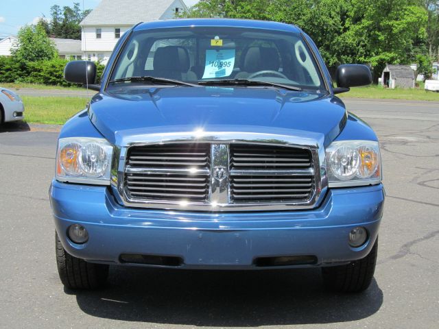 2006 Dodge Dakota Collection Rogue