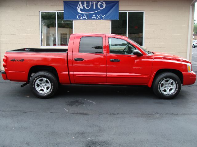 2006 Dodge Dakota Collection Rogue