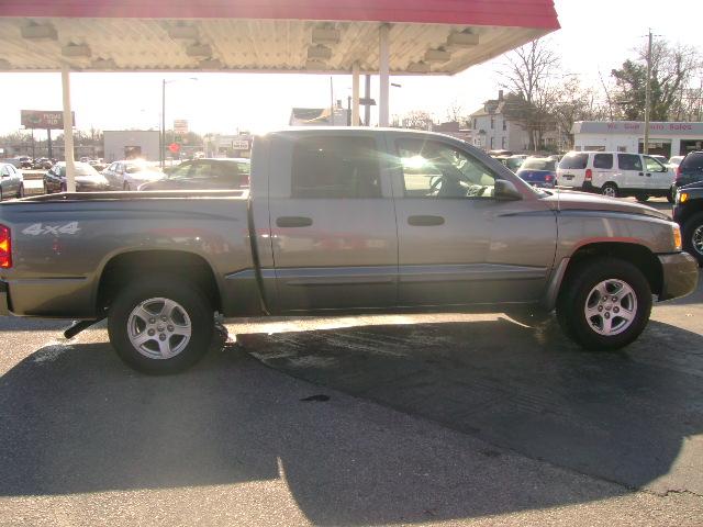 2006 Dodge Dakota SLT