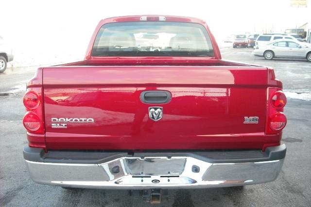 2006 Dodge Dakota SLT