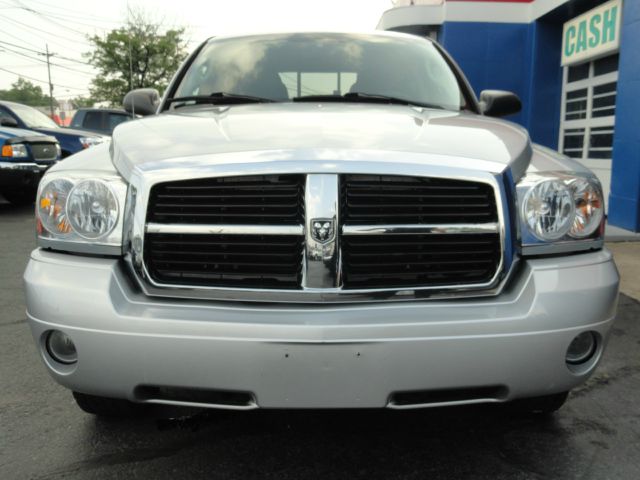 2006 Dodge Dakota Collection Rogue