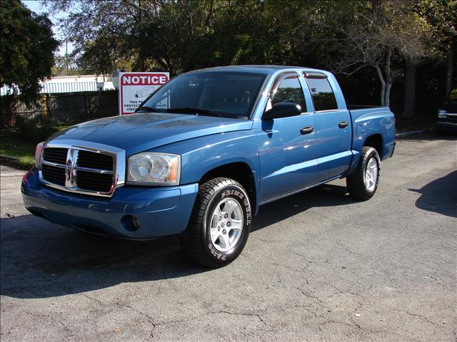 2006 Dodge Dakota SLT