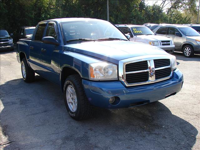 2006 Dodge Dakota SLT