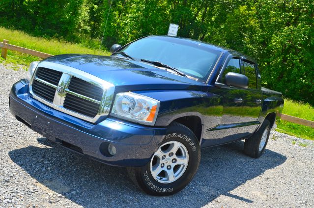 2006 Dodge Dakota Collection Rogue