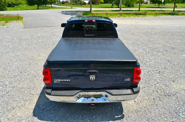 2006 Dodge Dakota Collection Rogue