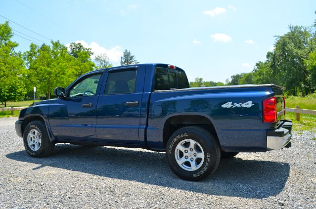 2006 Dodge Dakota Collection Rogue