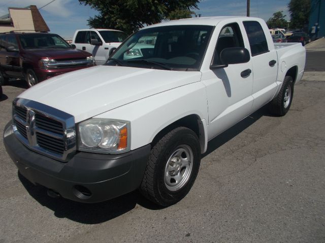 2006 Dodge Dakota 4dr LX 4WD Auto