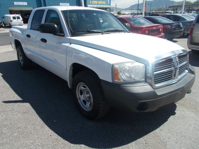 2006 Dodge Dakota 4dr LX 4WD Auto