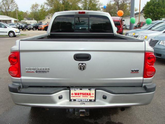 2006 Dodge Dakota Aspen