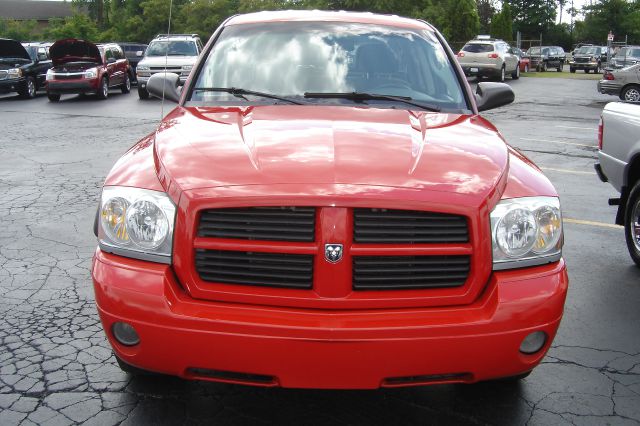 2006 Dodge Dakota Collection Rogue