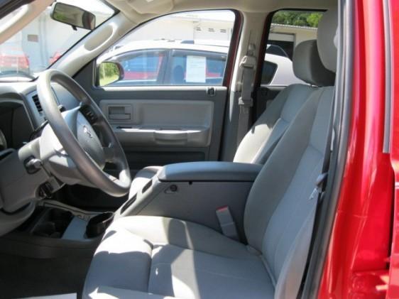 2006 Dodge Dakota SLT