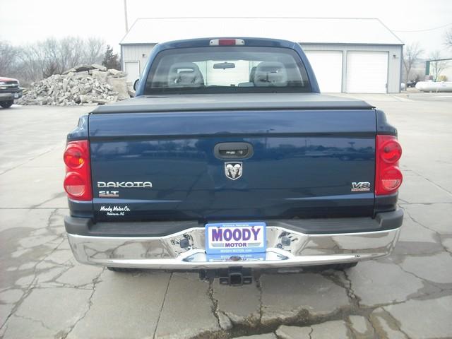 2006 Dodge Dakota SLT