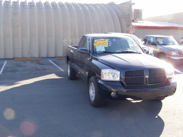 2006 Dodge Dakota SLT 4-door 4WD