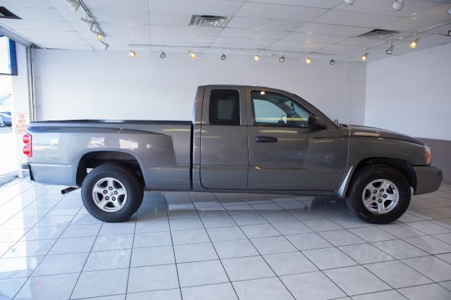 2006 Dodge Dakota SLT 4-door 4WD