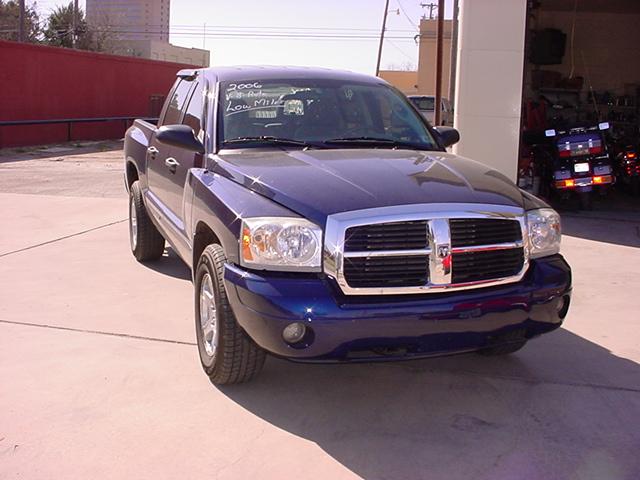 2006 Dodge Dakota SLT