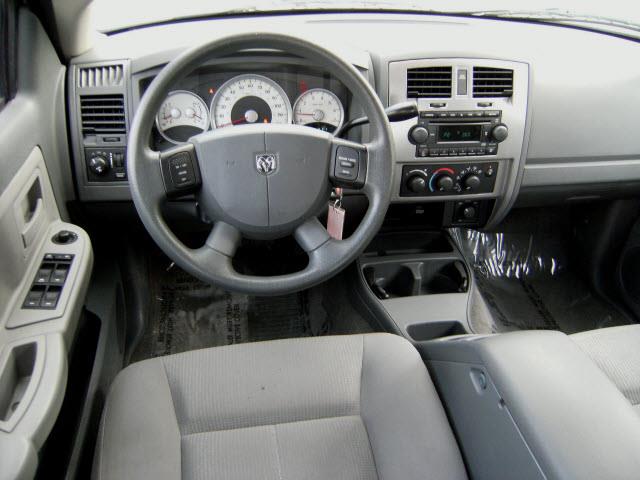 2006 Dodge Dakota Aspen