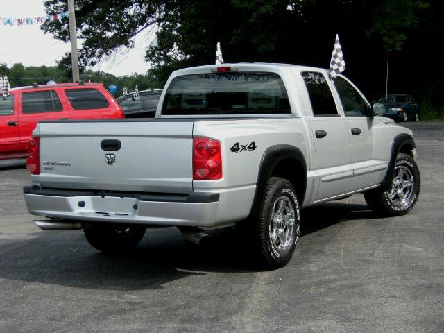 2006 Dodge Dakota Aspen