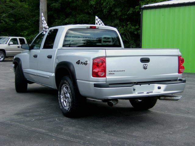 2006 Dodge Dakota Aspen