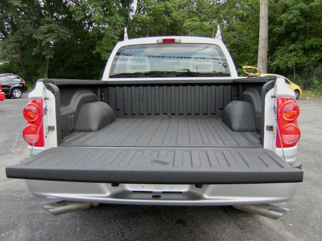 2006 Dodge Dakota Aspen