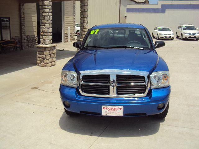 2007 Dodge Dakota SLT 4-door 4WD