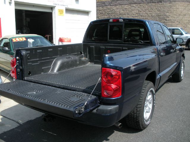 2007 Dodge Dakota Collection Rogue