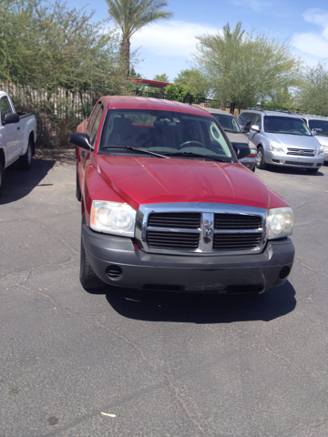 2007 Dodge Dakota 4dr LX 4WD Auto