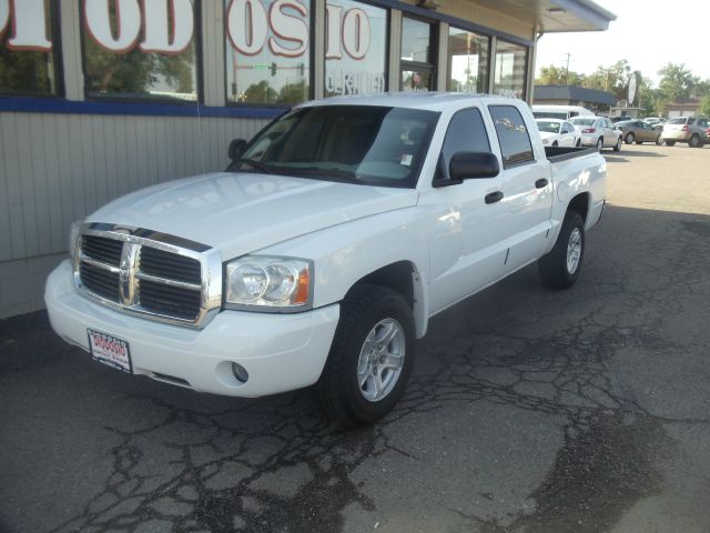 2007 Dodge Dakota LS ES