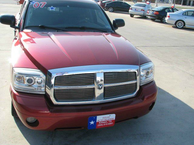 2007 Dodge Dakota LS ES