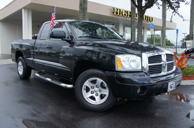 2007 Dodge Dakota SLT 4-door 4WD