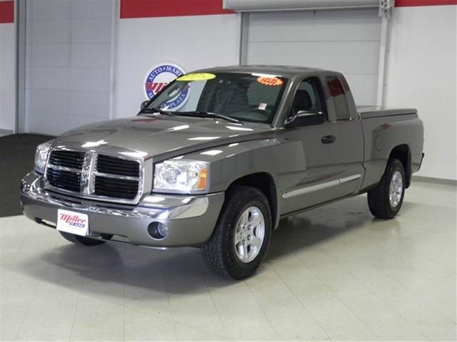 2007 Dodge Dakota Touring / Signature Editi