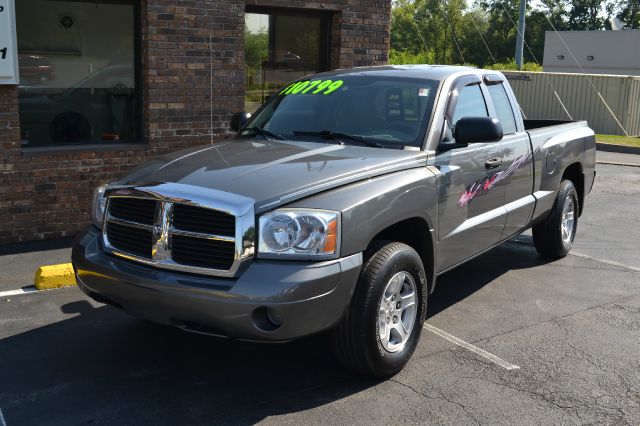 2007 Dodge Dakota SLT 4-door 4WD