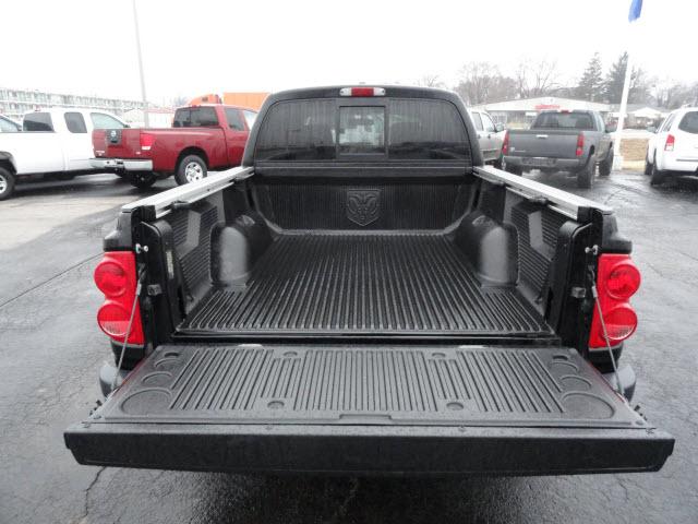 2008 Dodge Dakota SL2