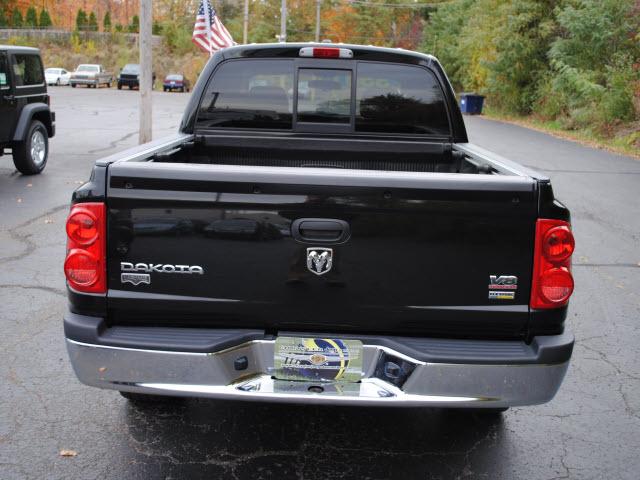 2008 Dodge Dakota SL2