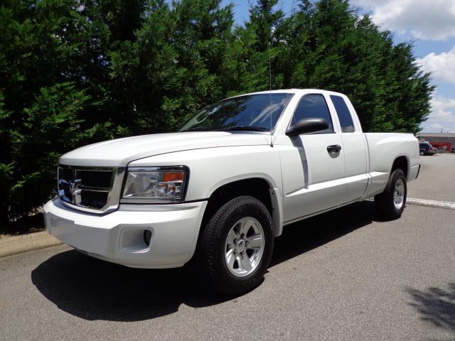 2008 Dodge Dakota SLT