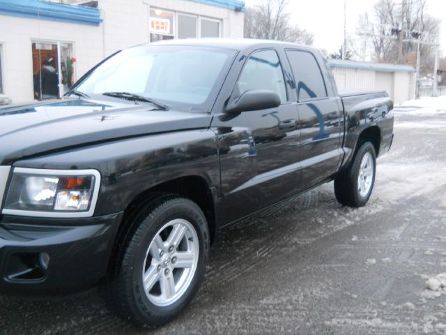 2008 Dodge Dakota 3500 SLT Quad Cab 4 X