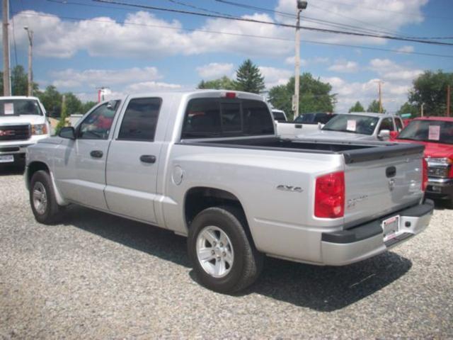 2008 Dodge Dakota 2d Coupe