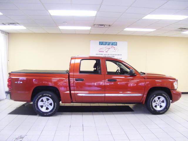 2008 Dodge Dakota GLE Leather Package